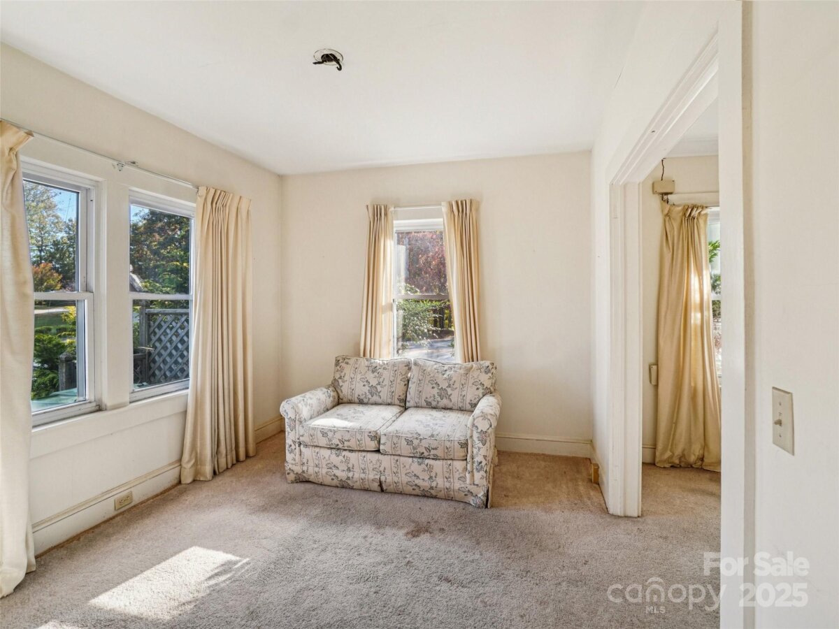 Mars Hill 11 4315536k