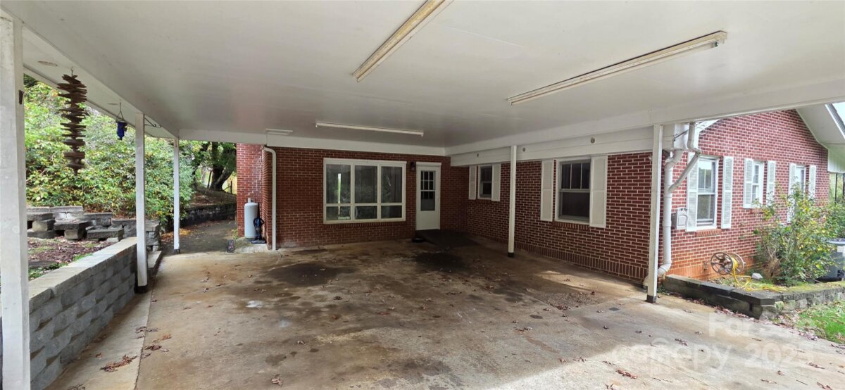 Spruce Pine 3 4315570c