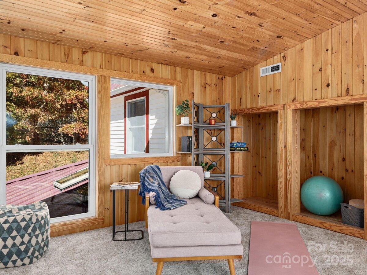 Mars Hill 26 4315664z