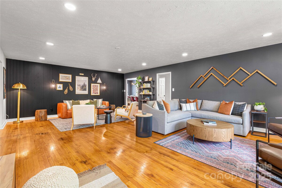 Fairview 17 4315823m