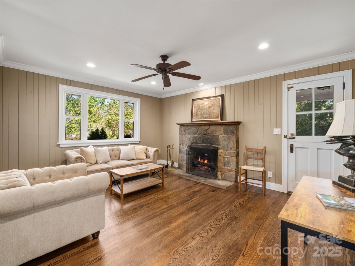 Kenilworth 6 4315937f