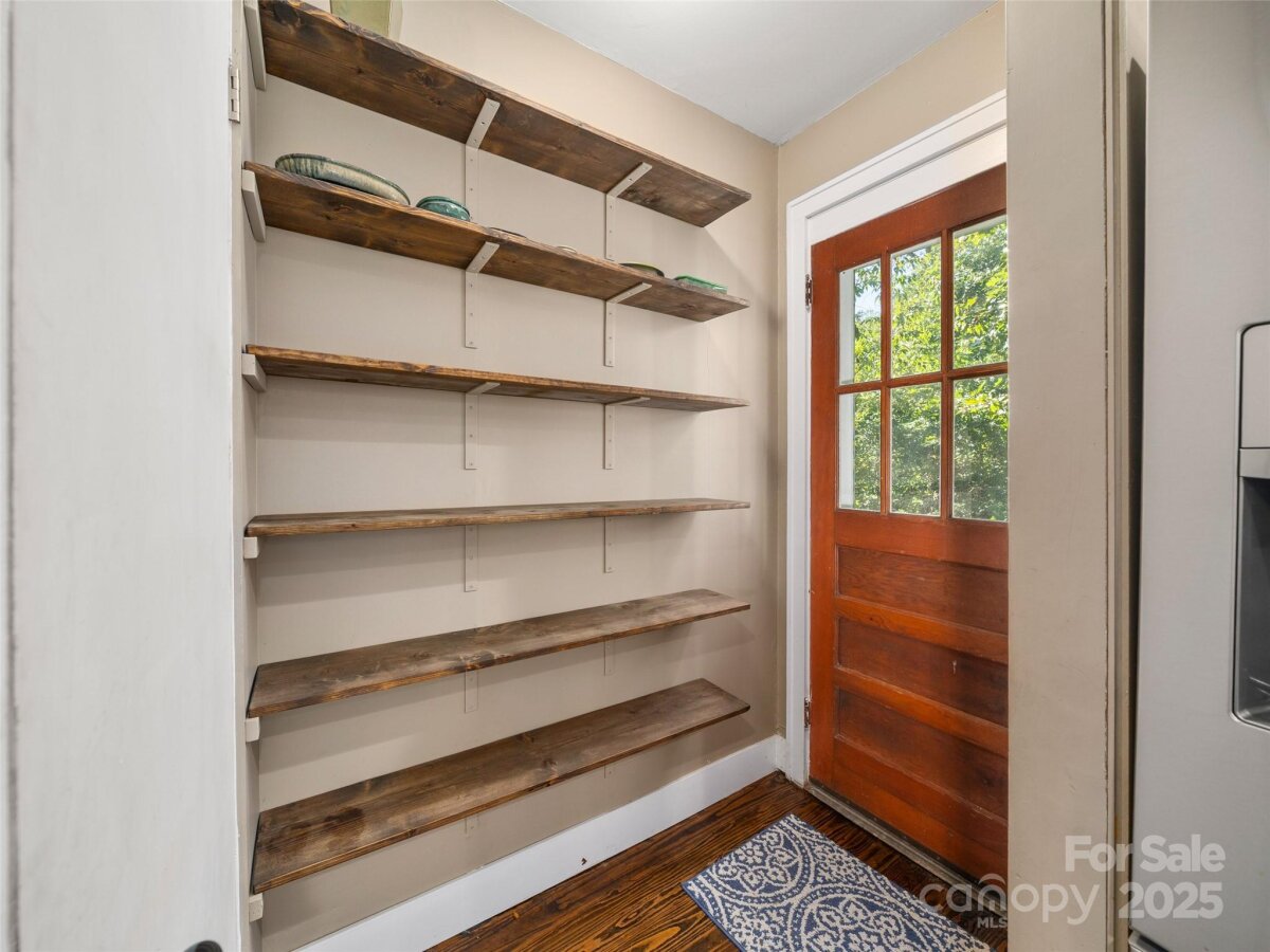 Kenilworth 14 4315937n