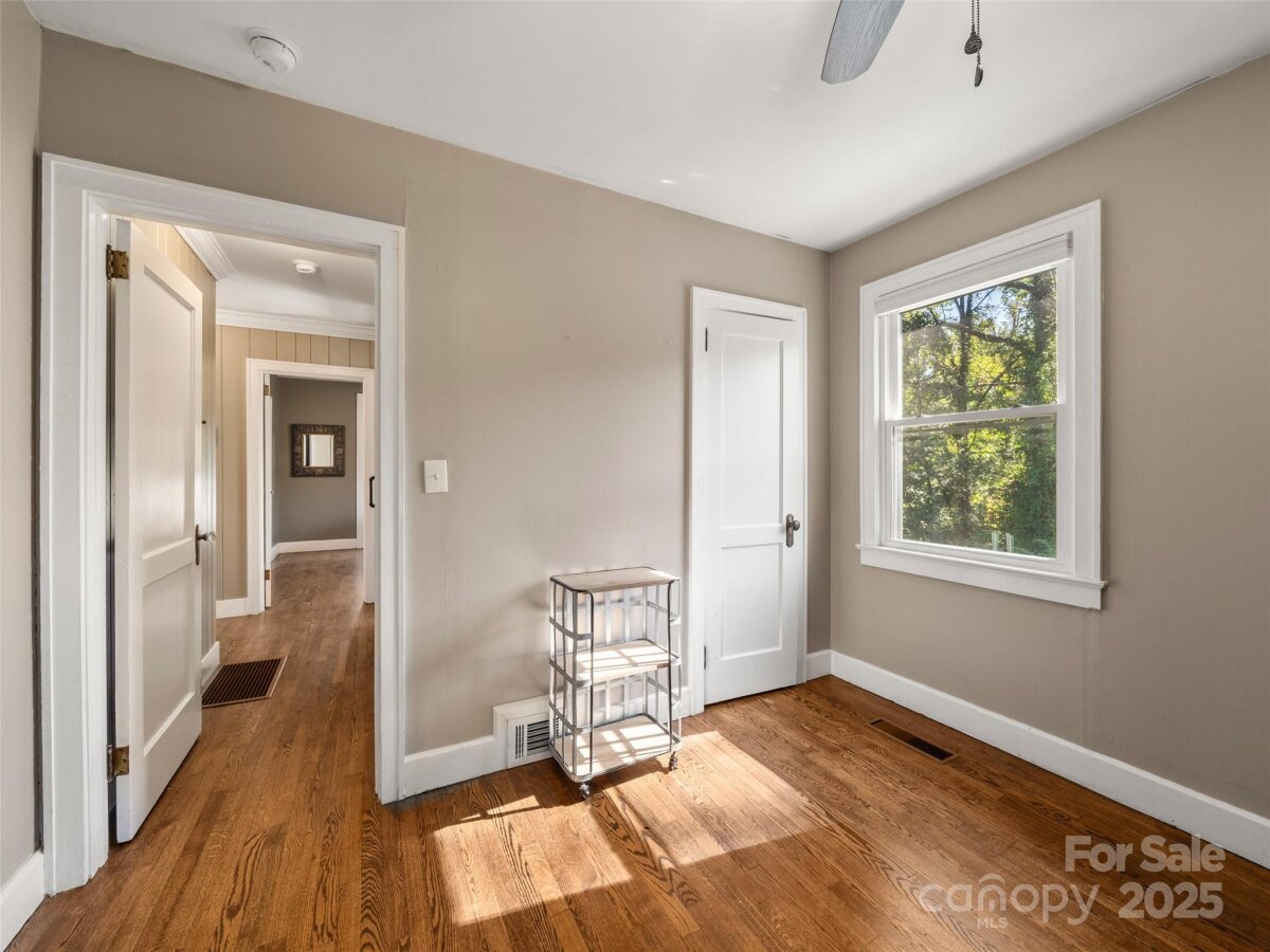 Kenilworth 22 4315937v