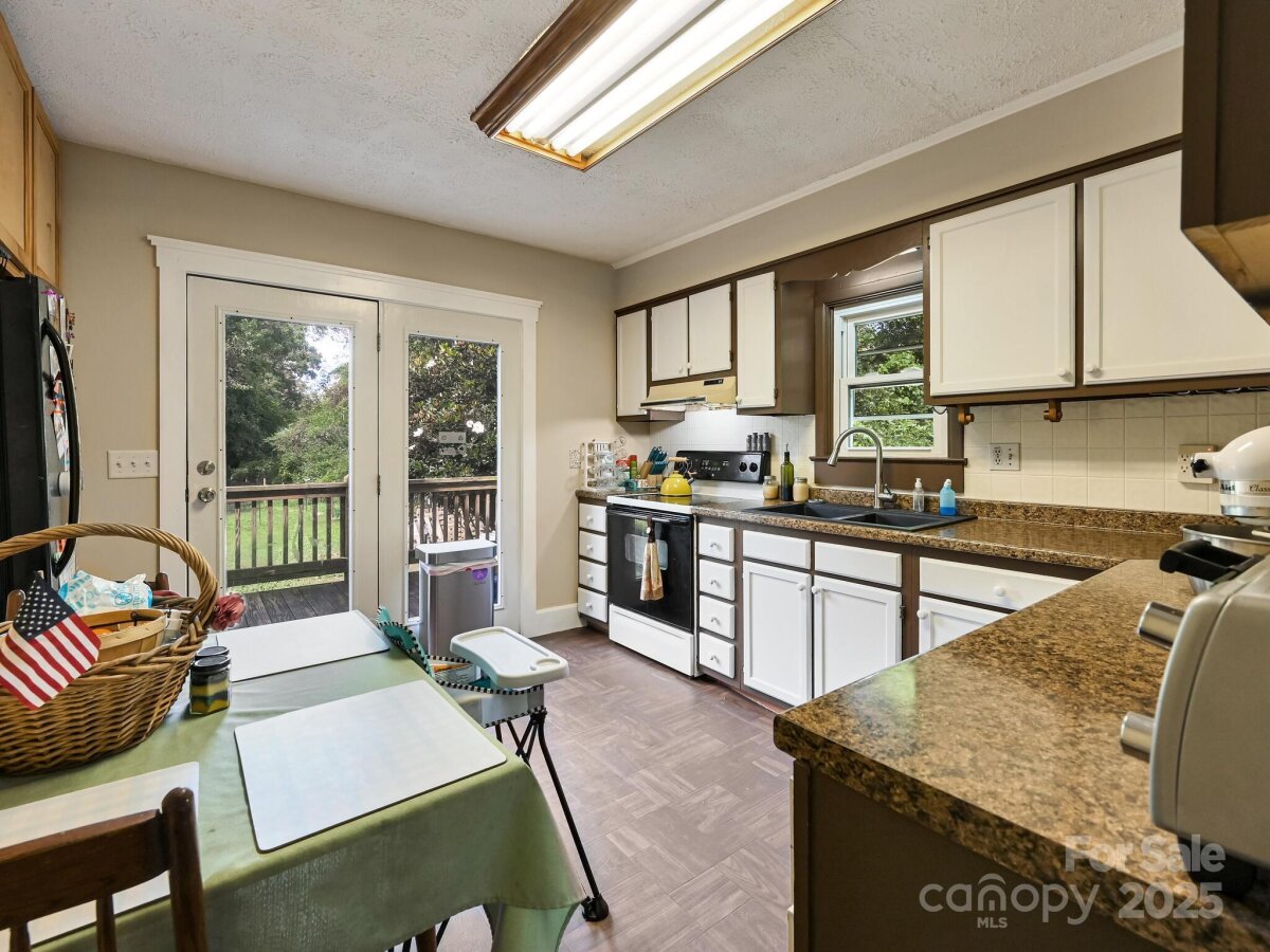 Flat Rock 3 4315949c