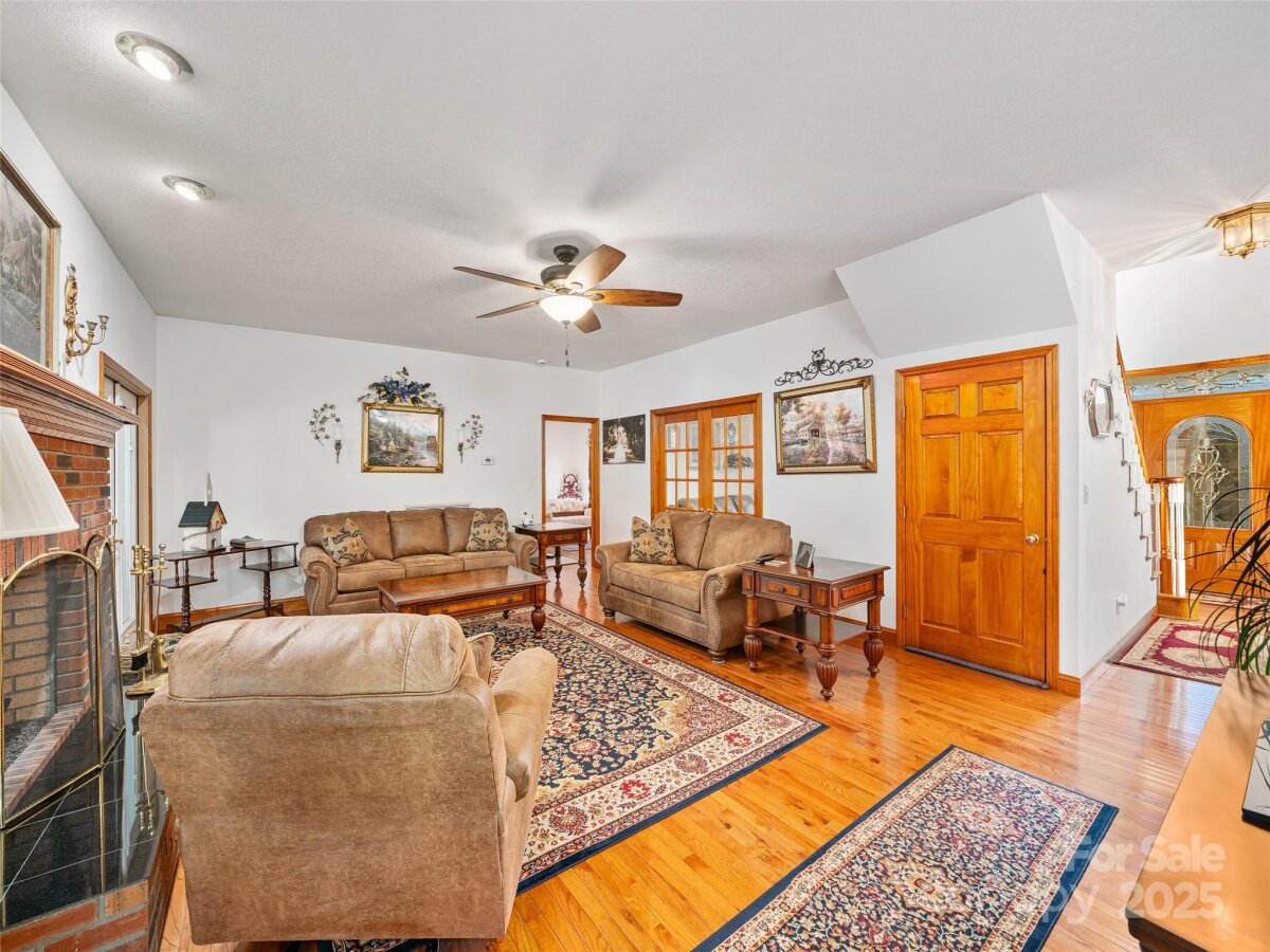 Burnsville 7 4315964g