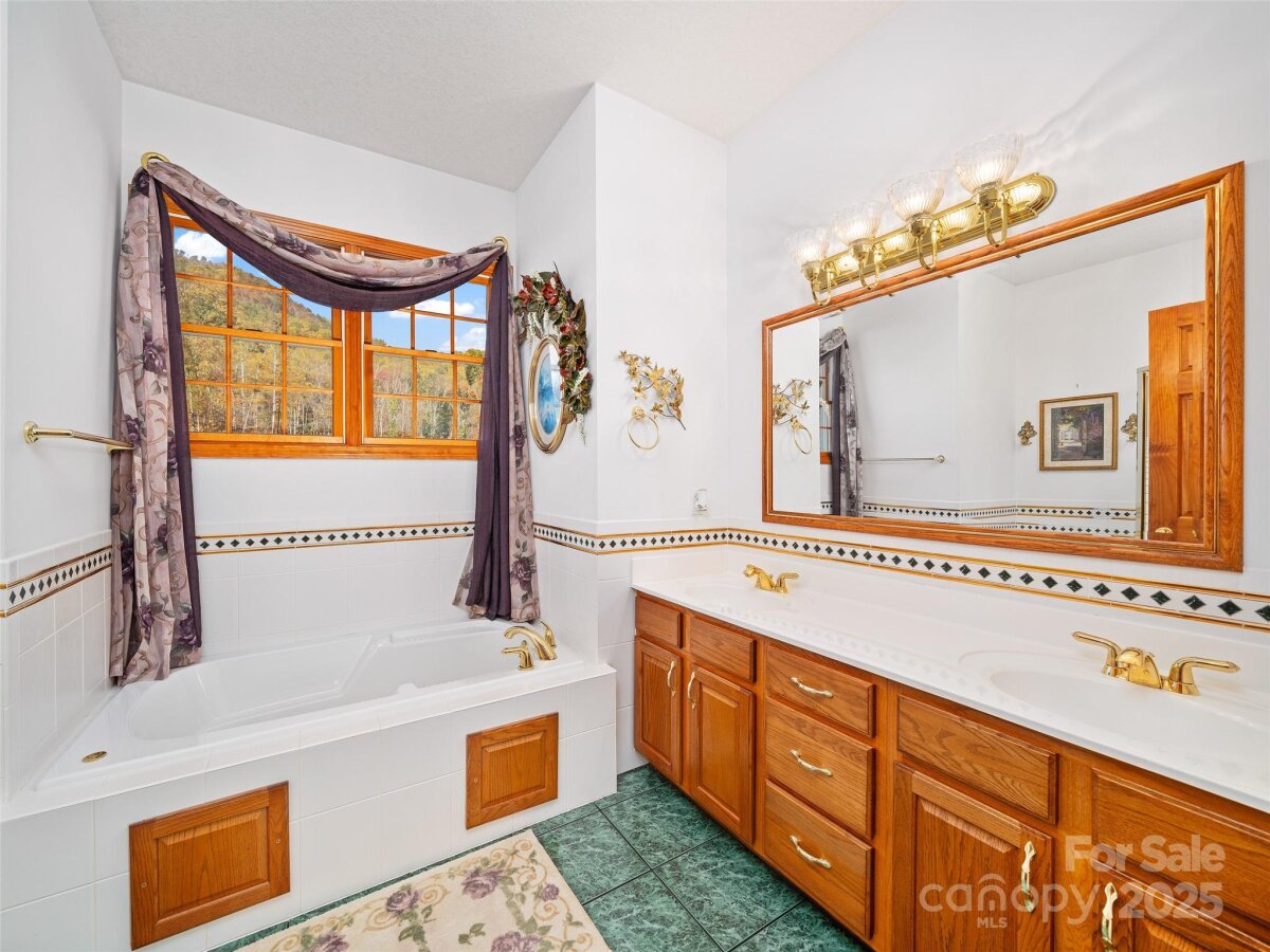 Burnsville 16 4315964p