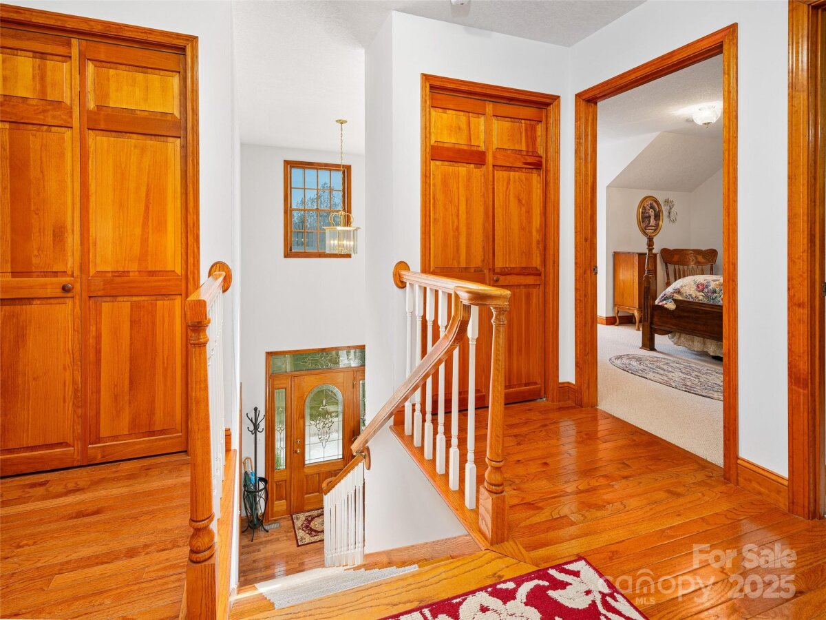 Burnsville 20 4315964t