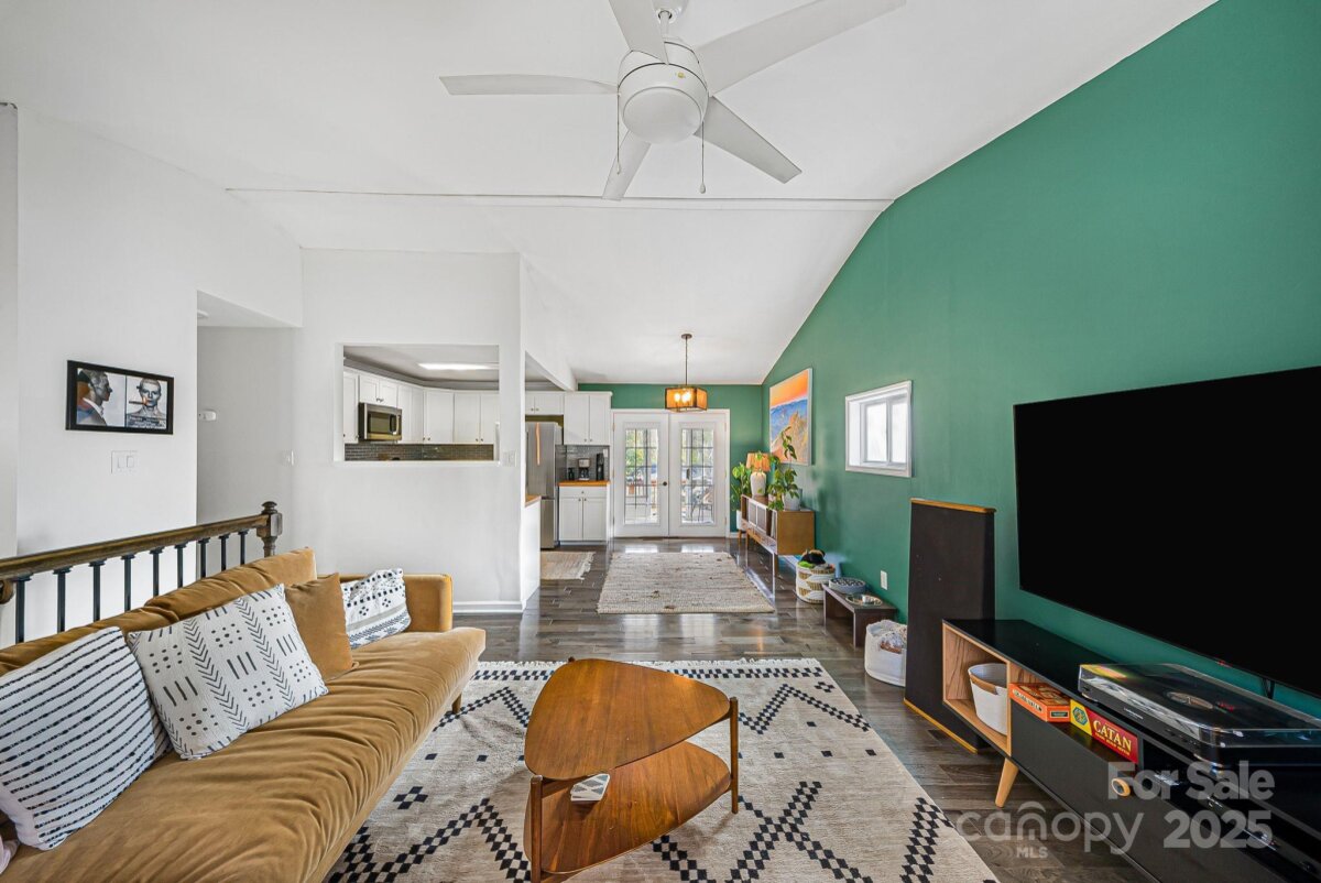 Avery Creek 4 4316013d