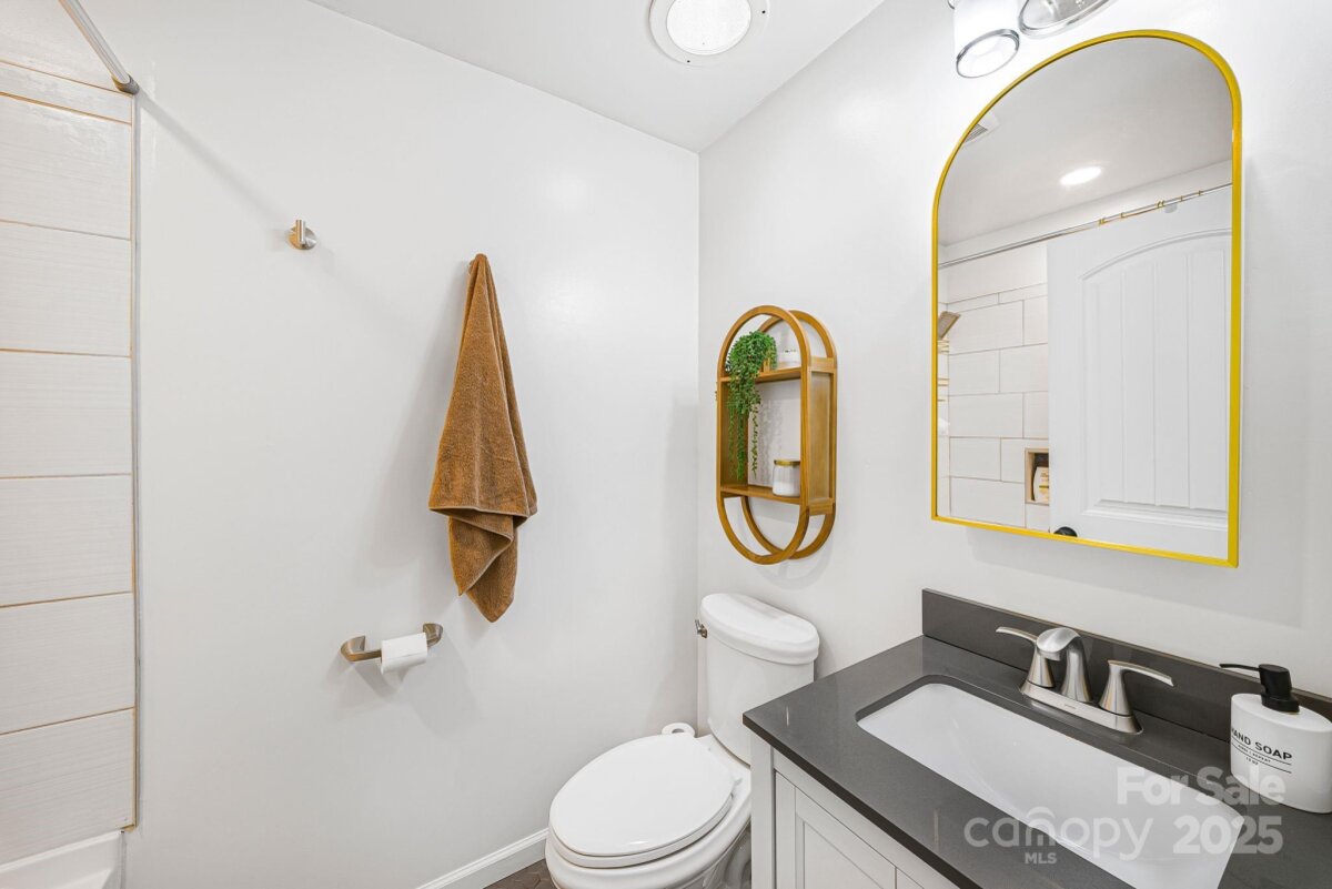 Avery Creek 15 4316013o