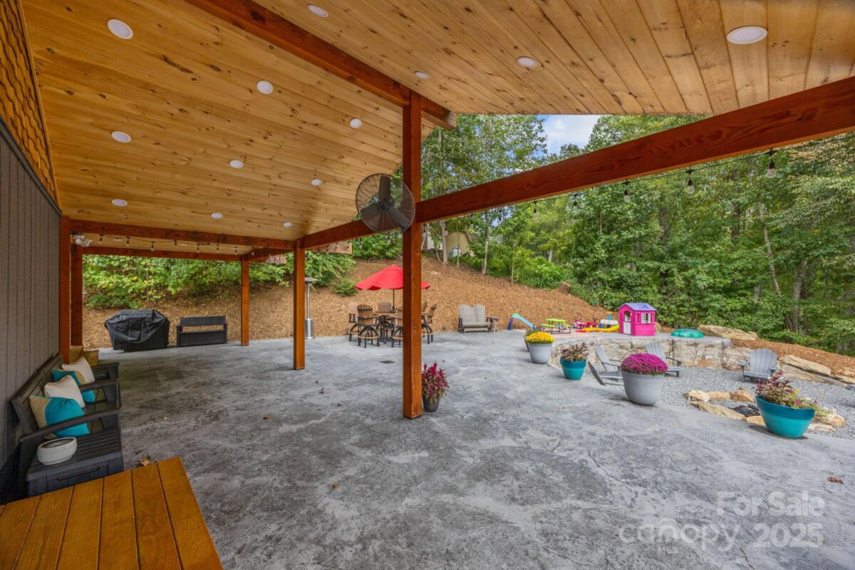 Leicester 6 4316347f