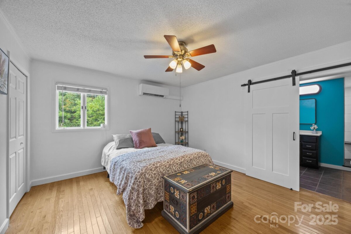 Leicester 22 4316347v