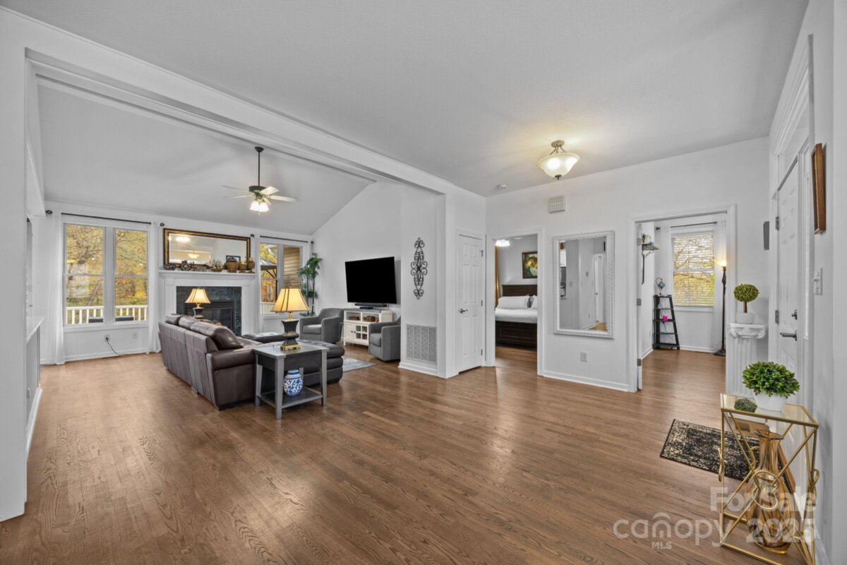 Fairview 17 4316586m