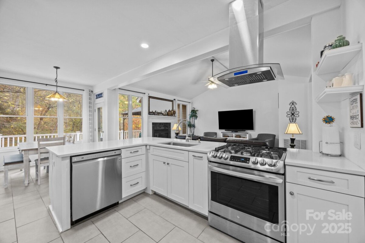 Fairview 25 4316586u