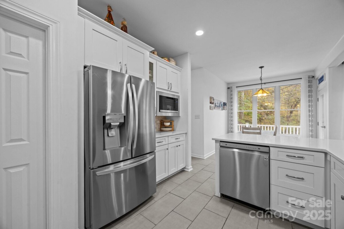 Fairview 26 4316586v