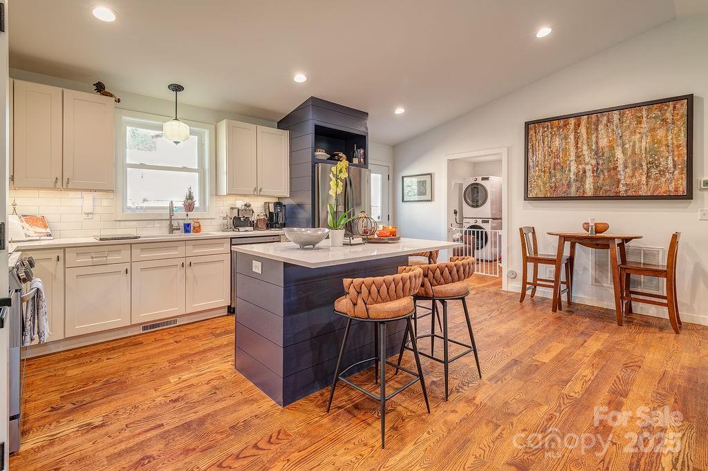 Fairview 14 4316781j