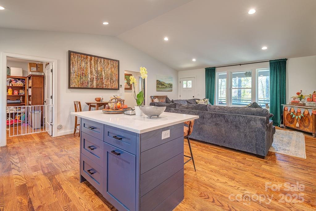 Fairview 15 4316781k