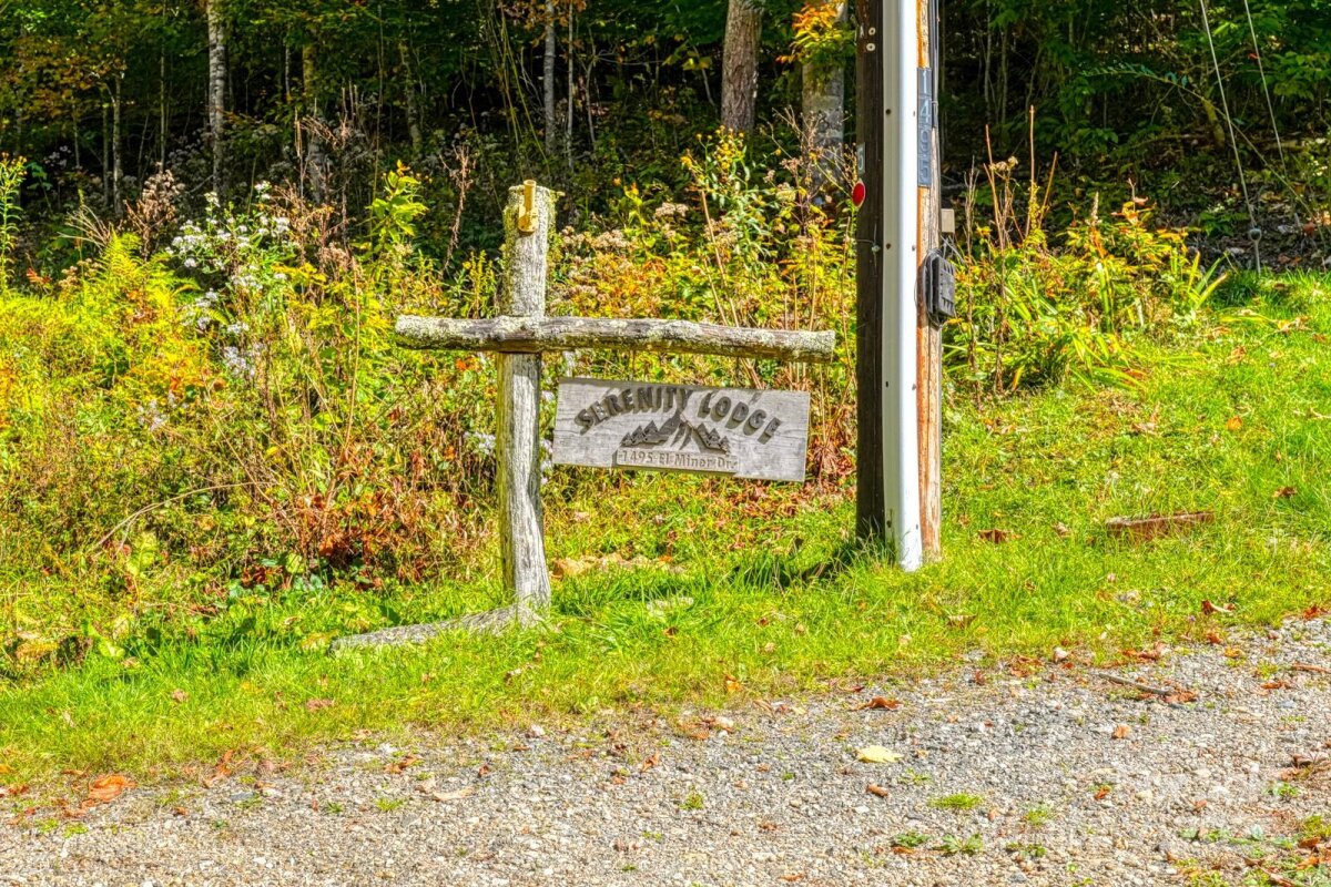 Mars Hill 3 4316790c