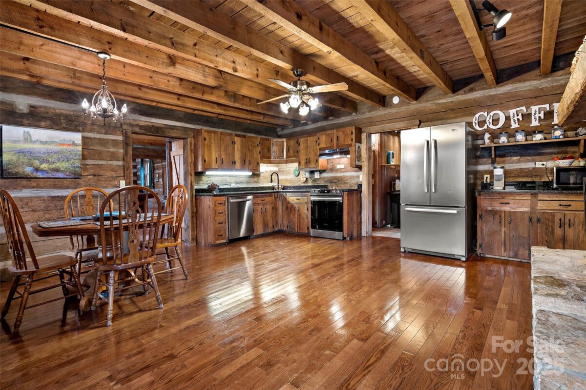 Mars Hill 19 4316790s