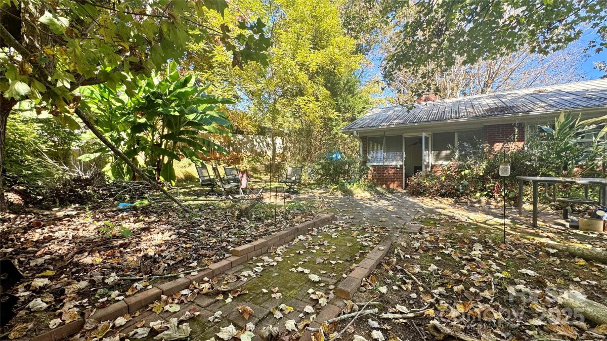 Mars Hill 10 4316807j