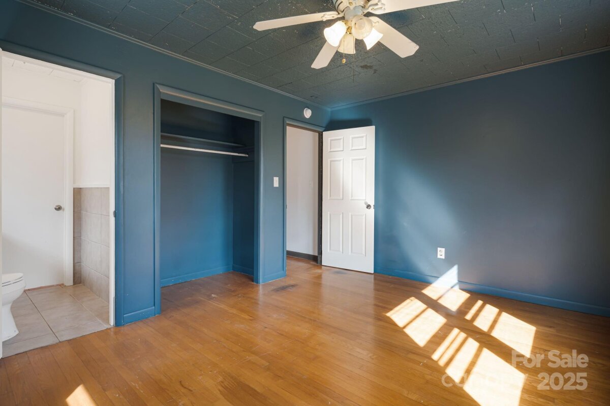 Mars Hill 23 4316807w