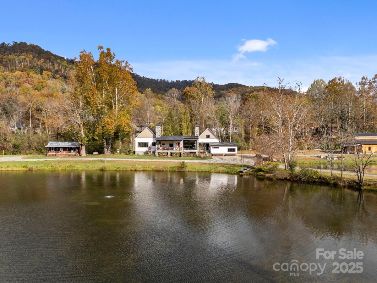 Weaverville 2 4316937b