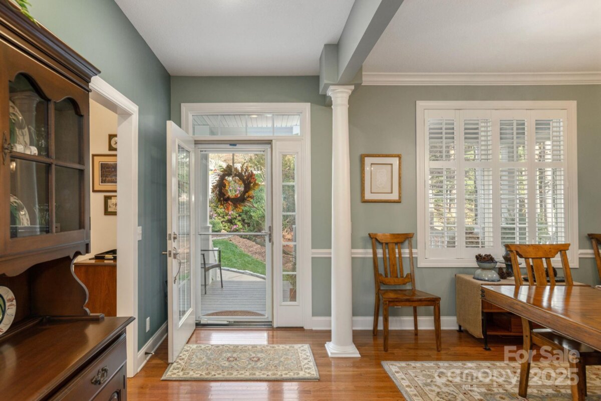 Flat Rock 5 4317018e