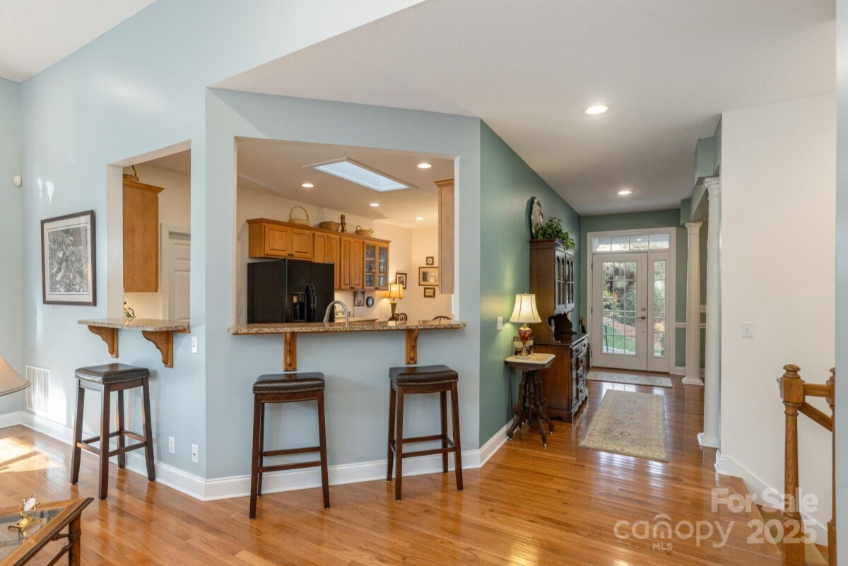 Flat Rock 16 4317018p