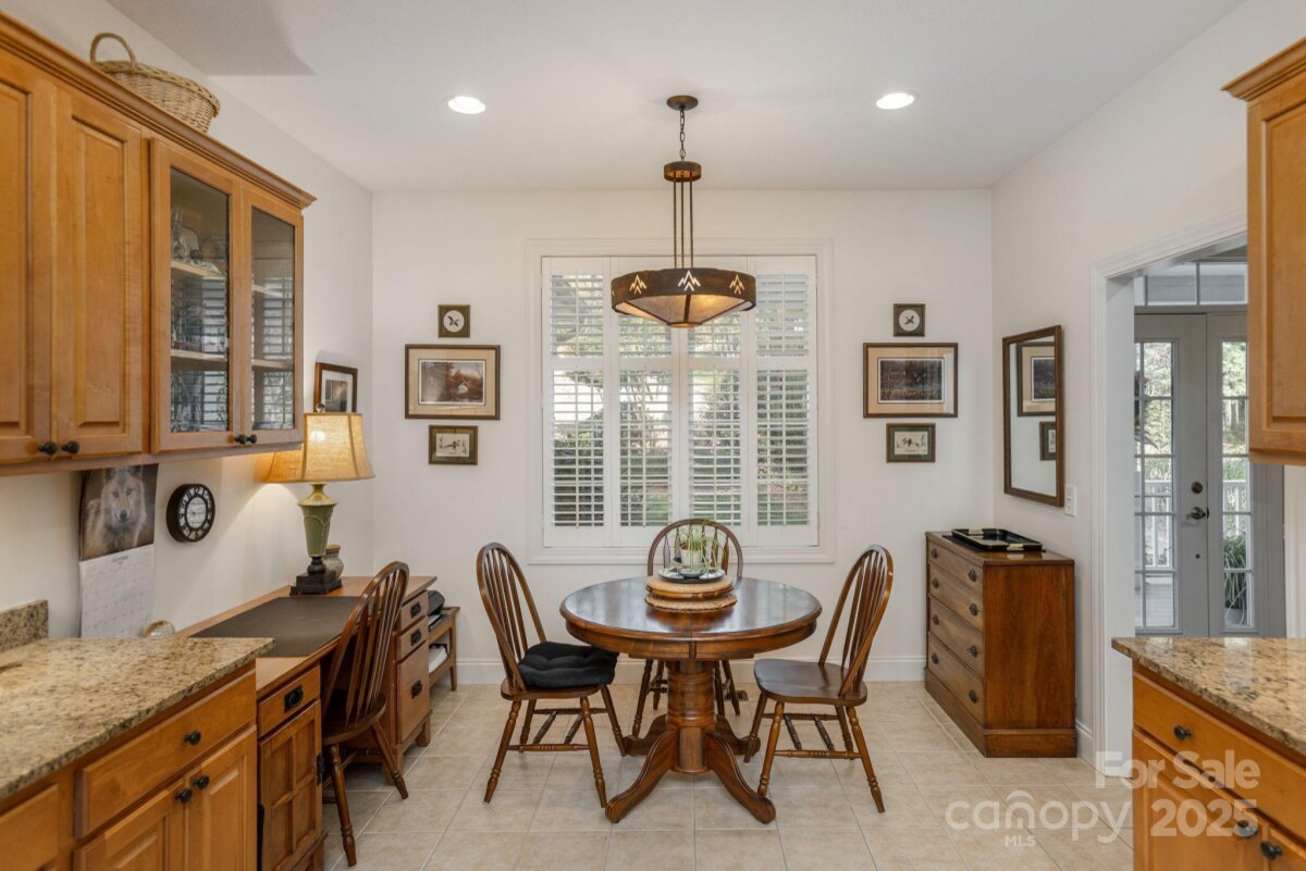 Flat Rock 21 4317018u