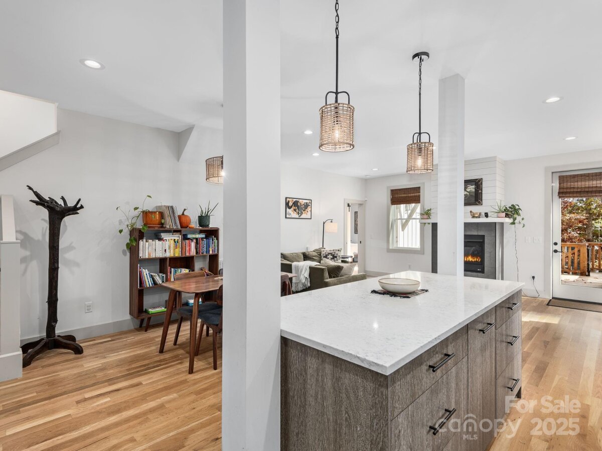 Haw Creek 7 4317247g