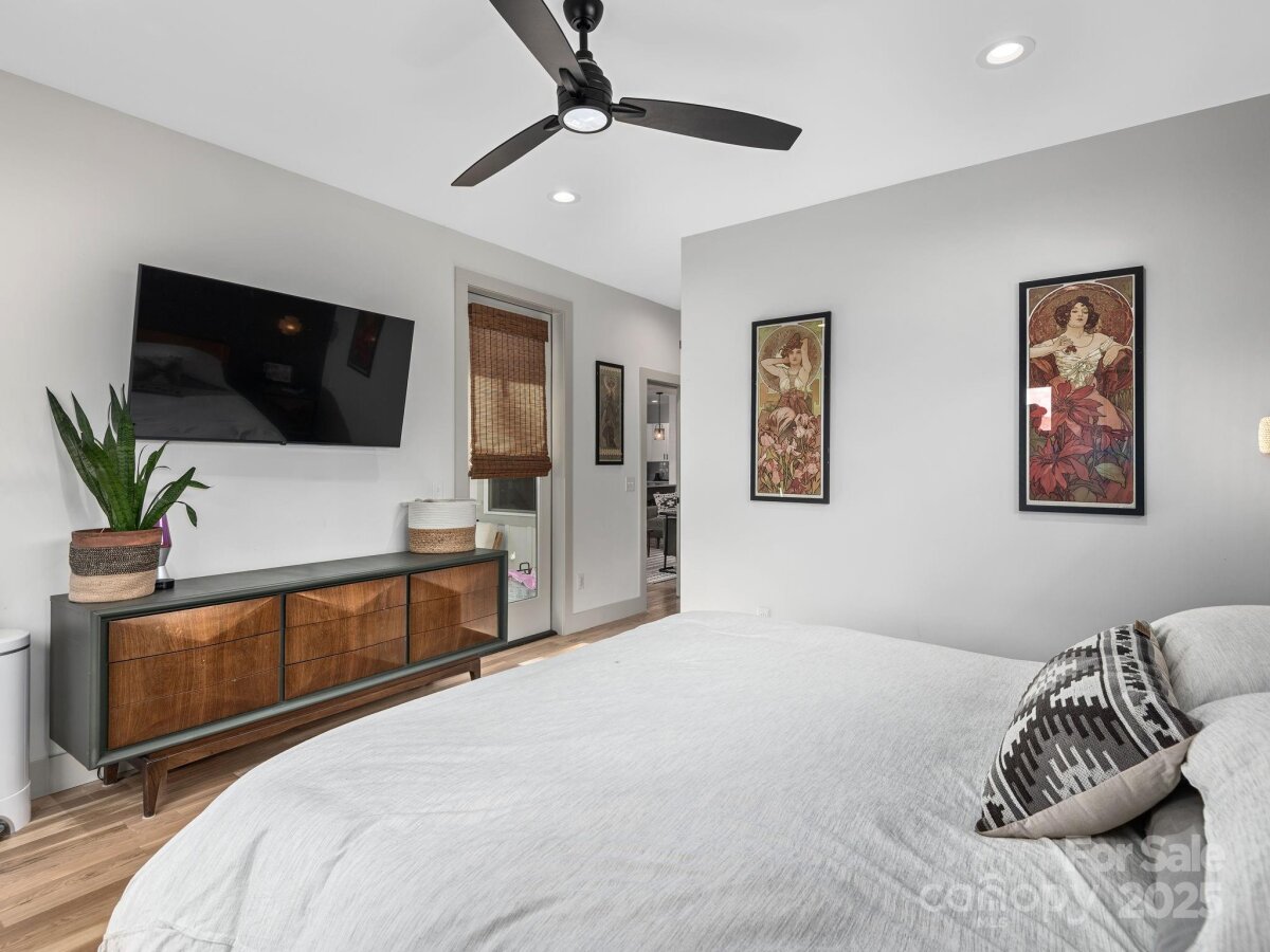 Haw Creek 11 4317247k