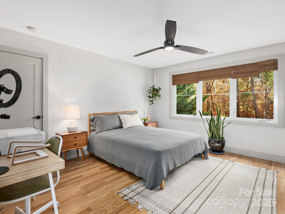 Haw Creek 14 4317247n