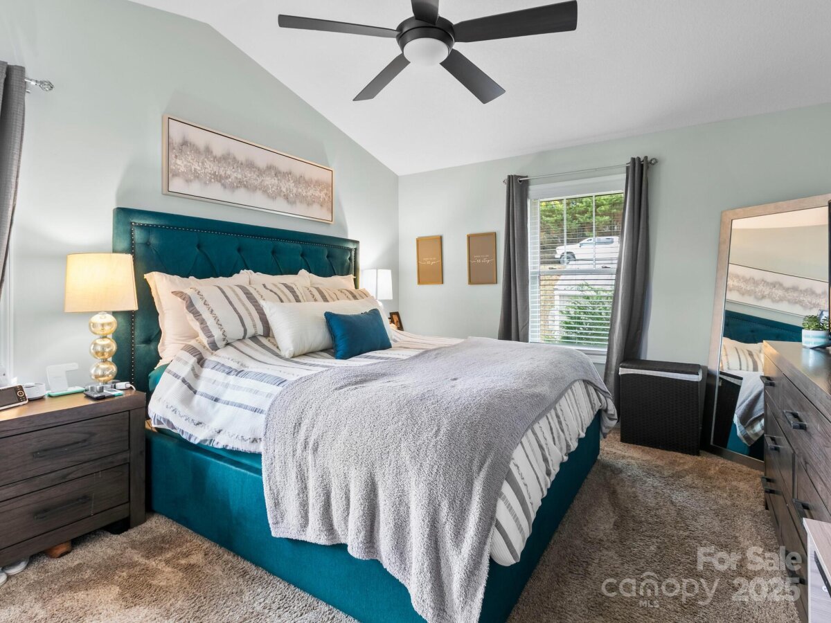 Weaverville 4 4317353d