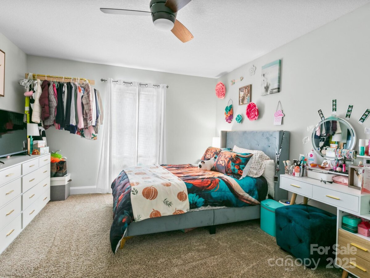 Weaverville 21 4317353u