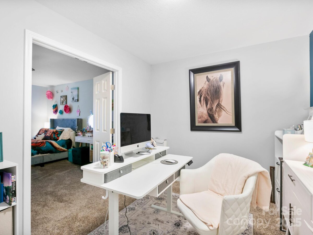 Weaverville 23 4317353w