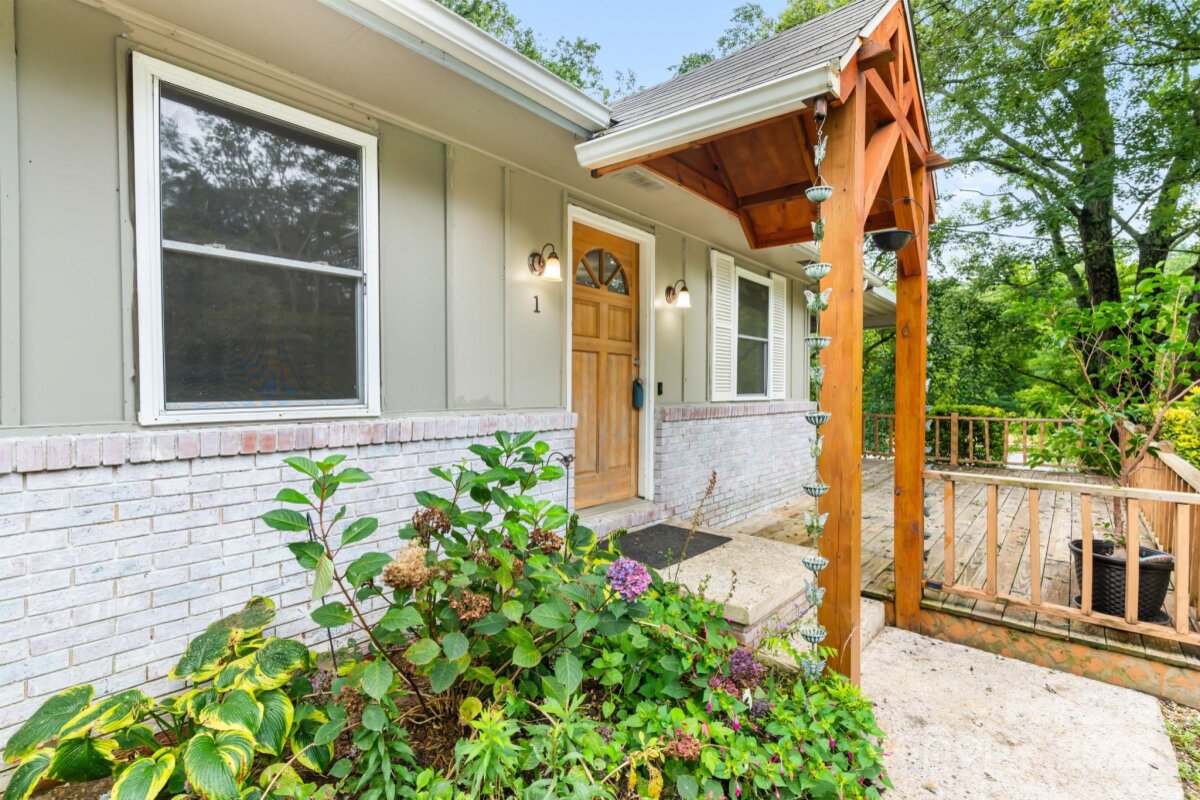 Fairview 11 4317483g