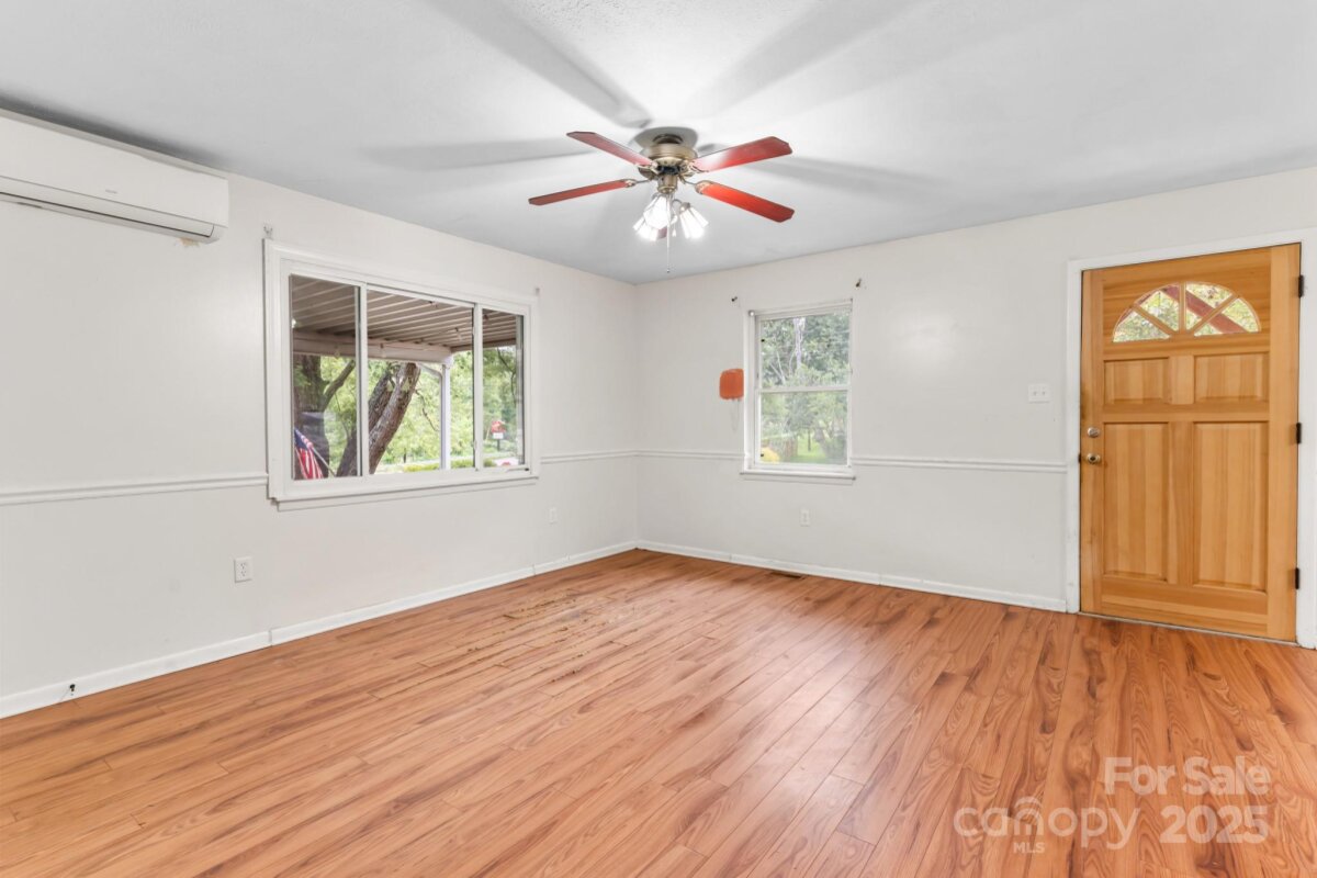 Fairview 14 4317483j