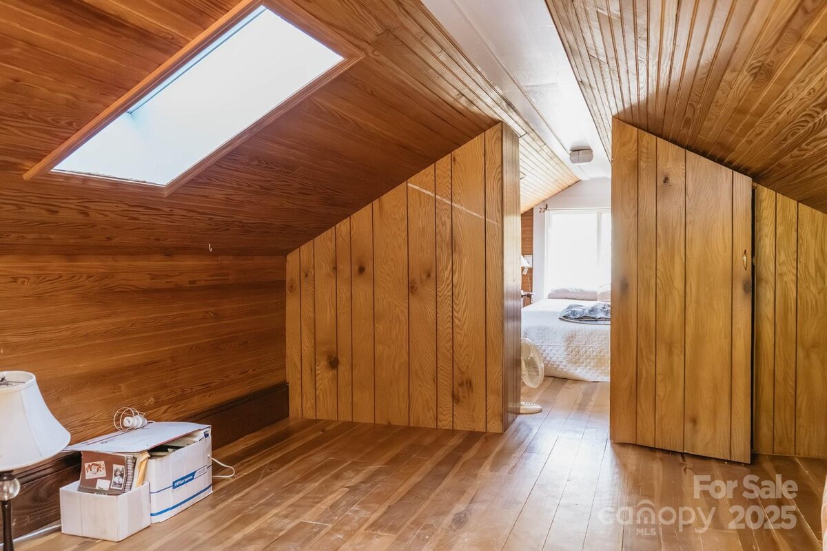 Kenilworth 23 4317525w