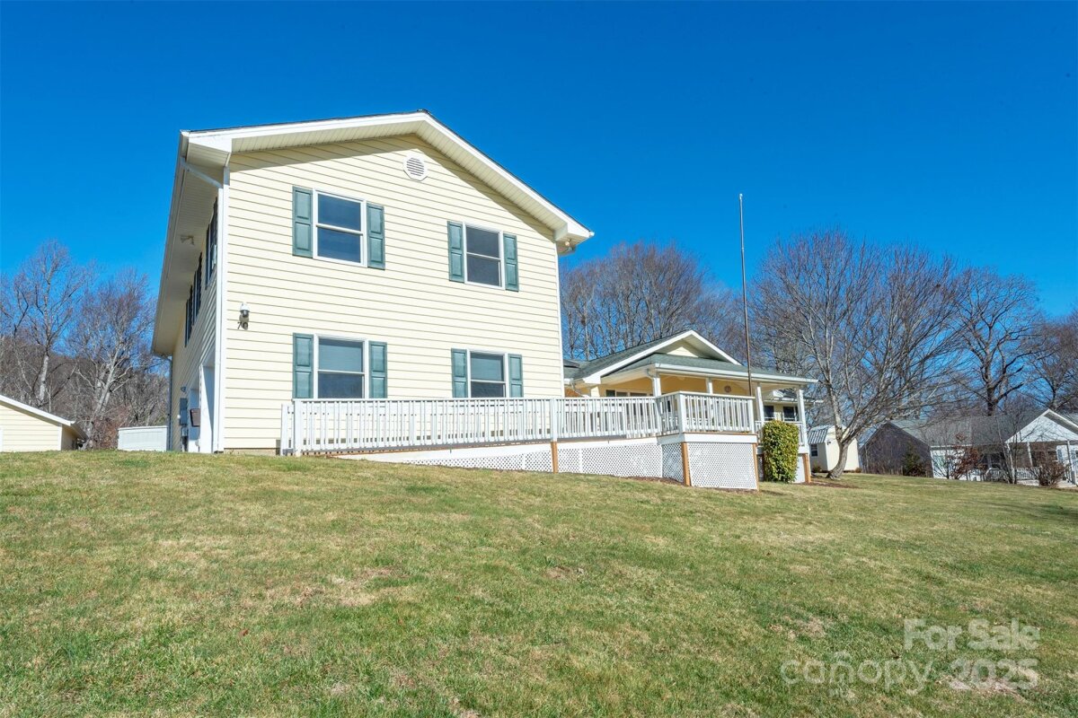 Waynesville 3 4318397c