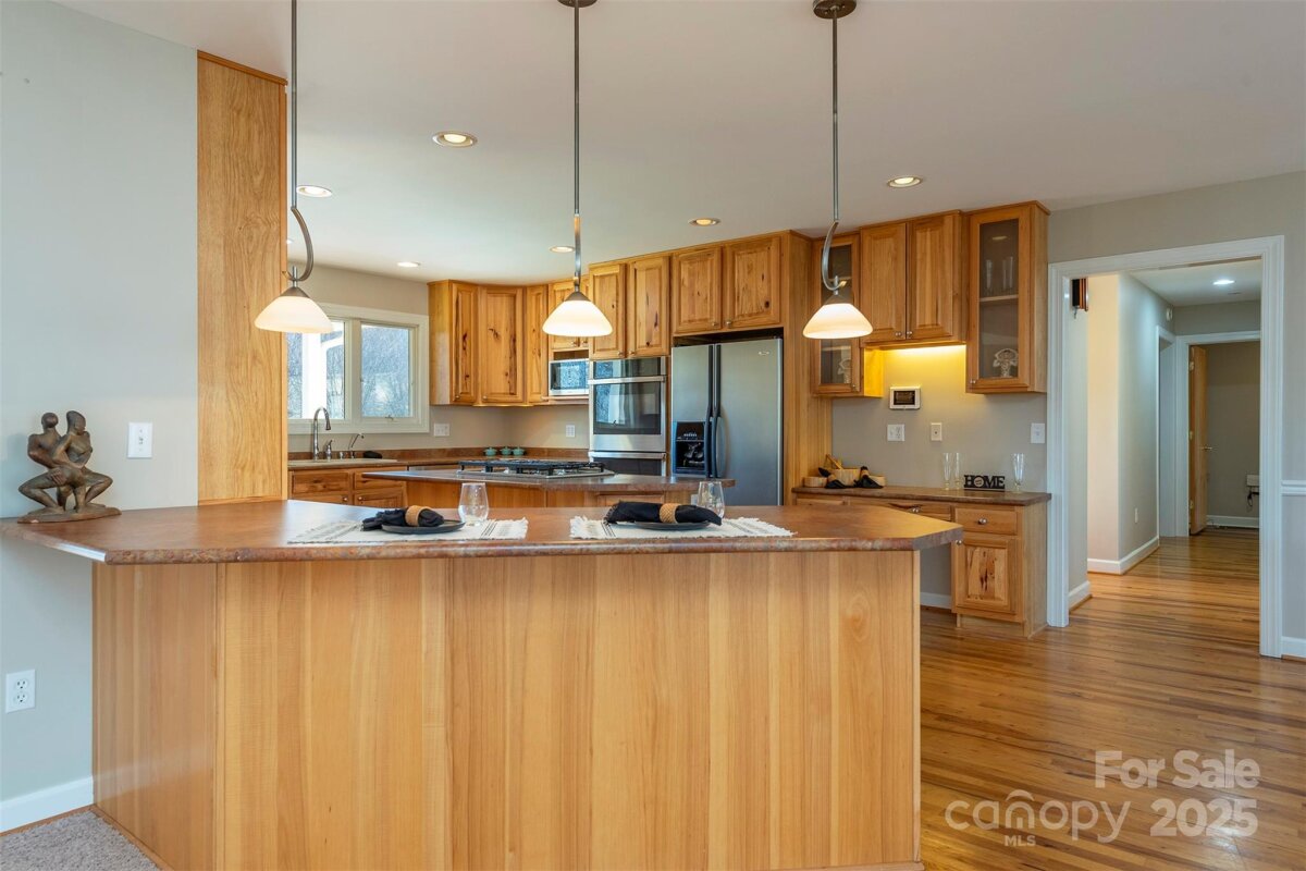 Waynesville 9 4318397i