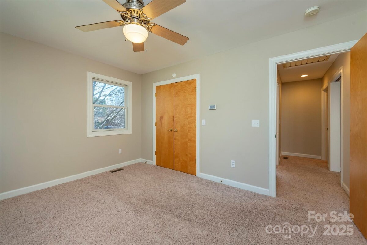 Waynesville 20 4318397t