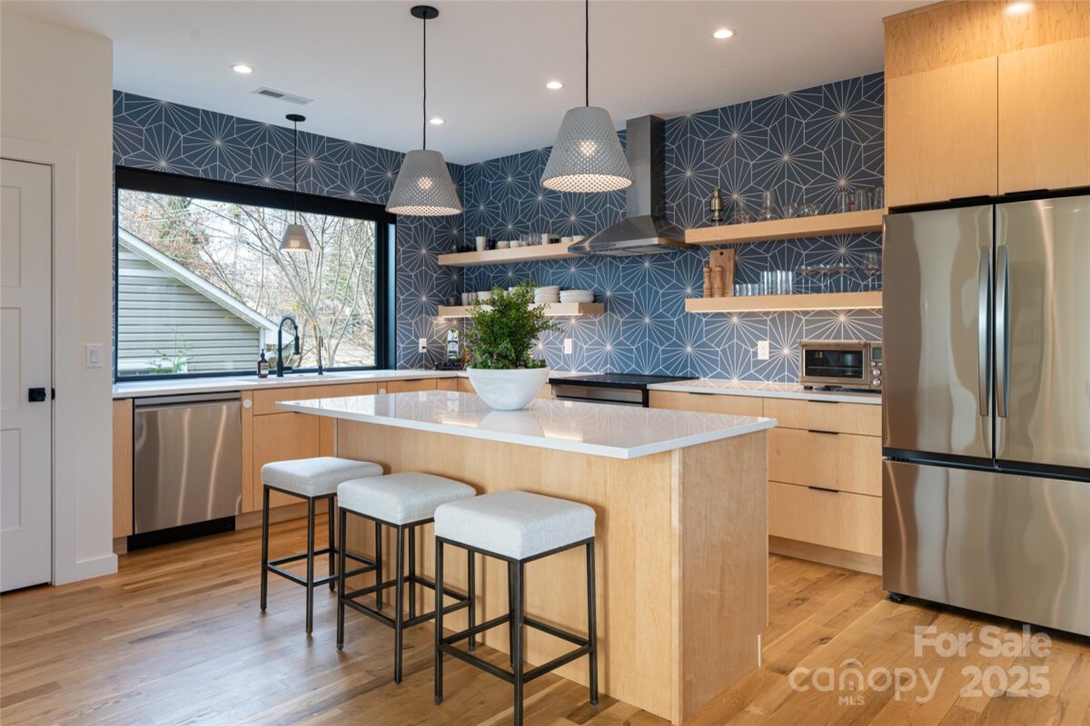 West Asheville 4 4318476d