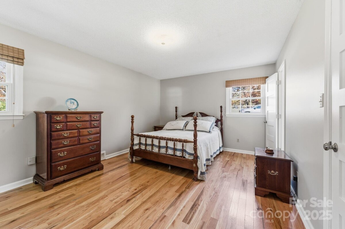 Haw Creek 20 4318510t