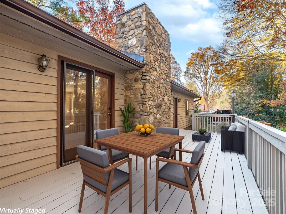 Avery Creek 18 4318893r