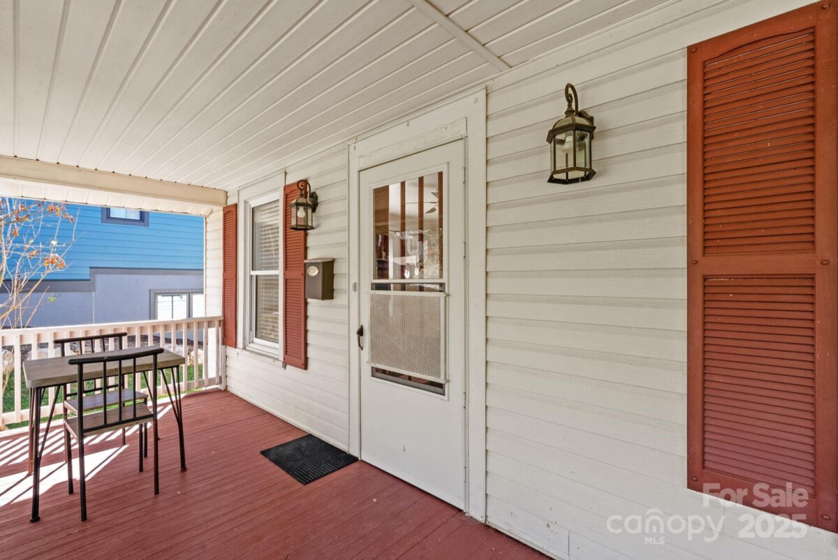 Five Points 5 4318906e