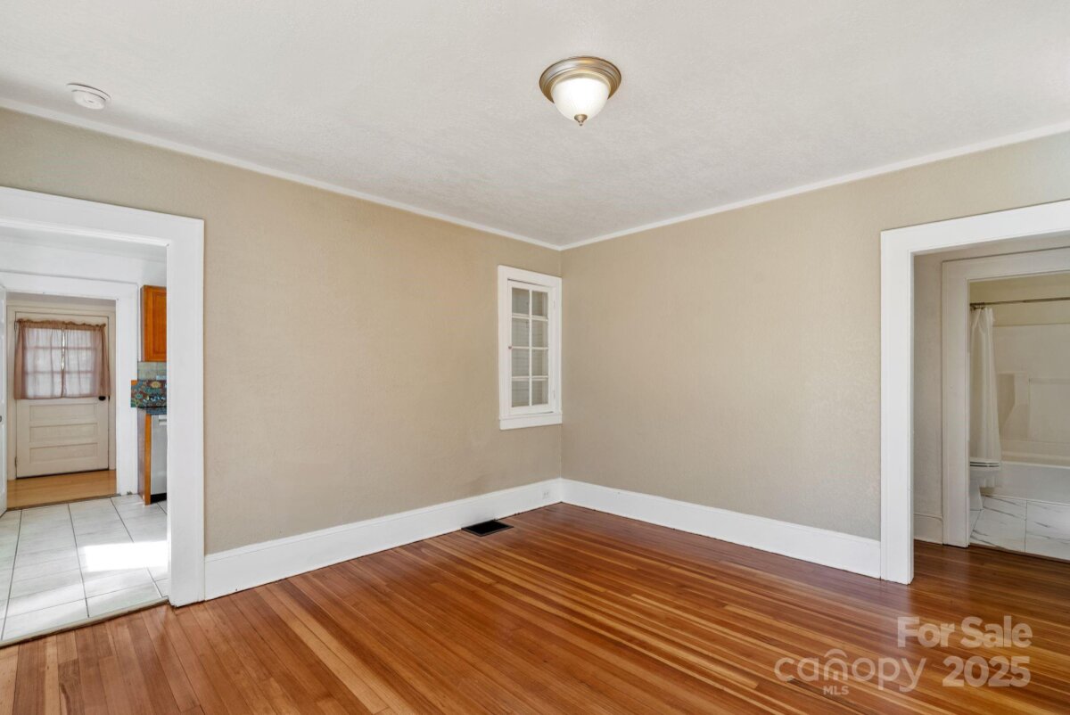 Five Points 11 4318906k