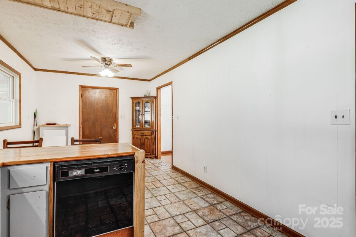 Mars Hill 17 4318922q