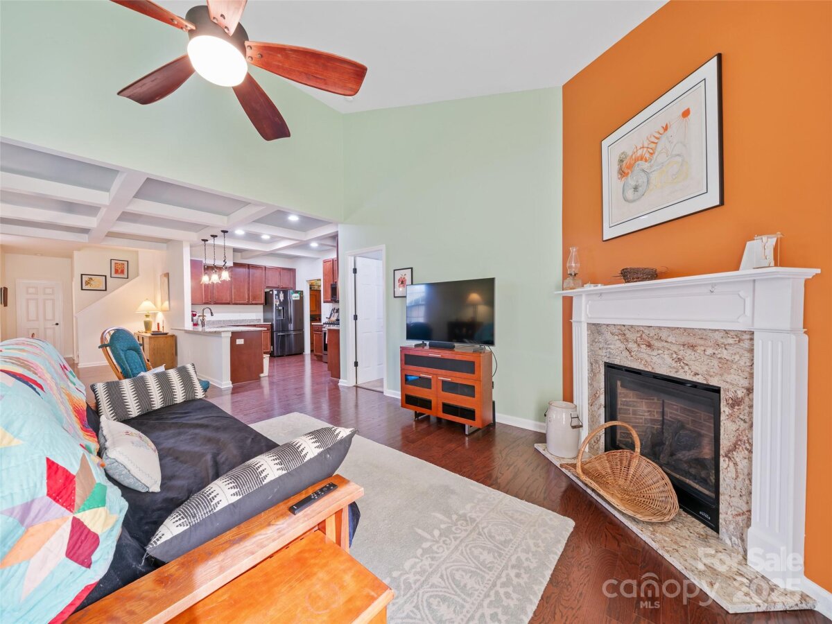 Weaverville 5 4318994e