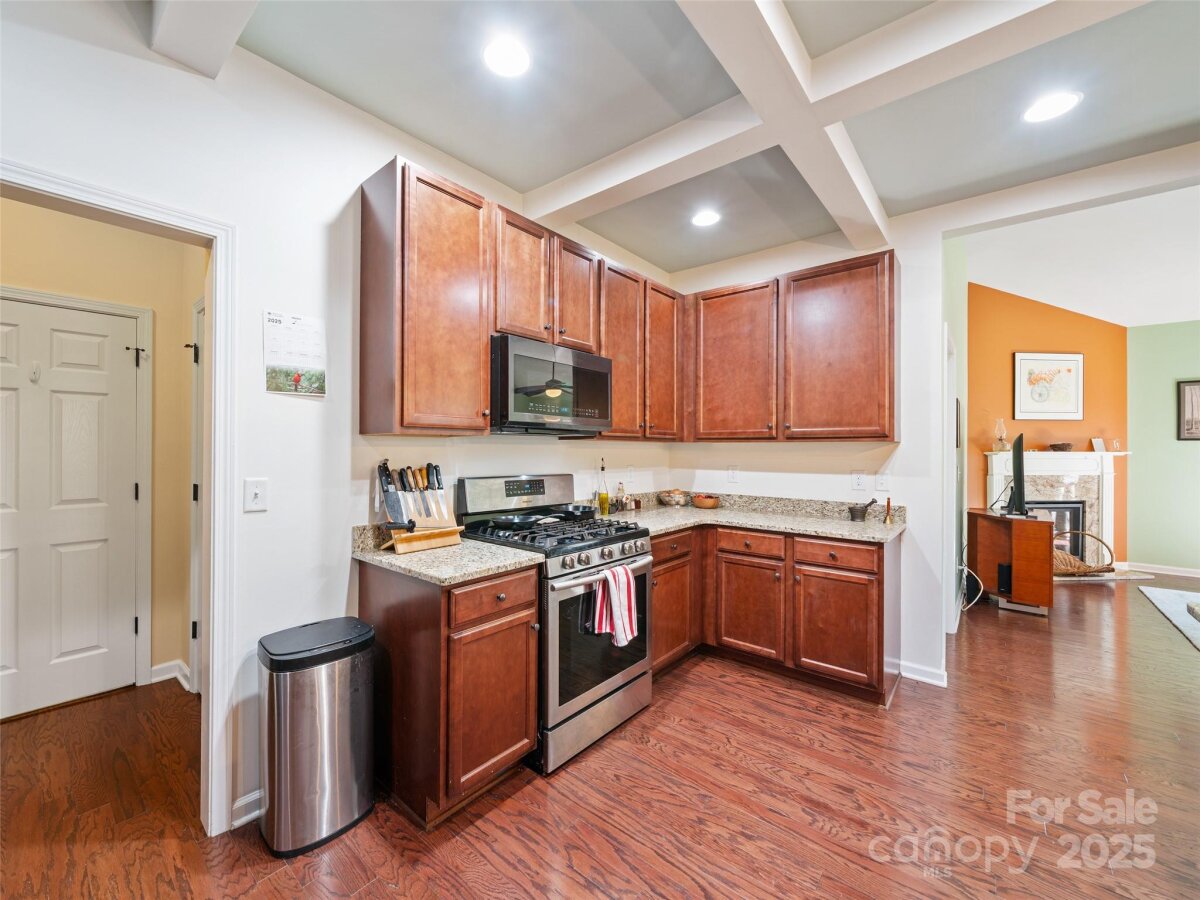 Weaverville 7 4318994g