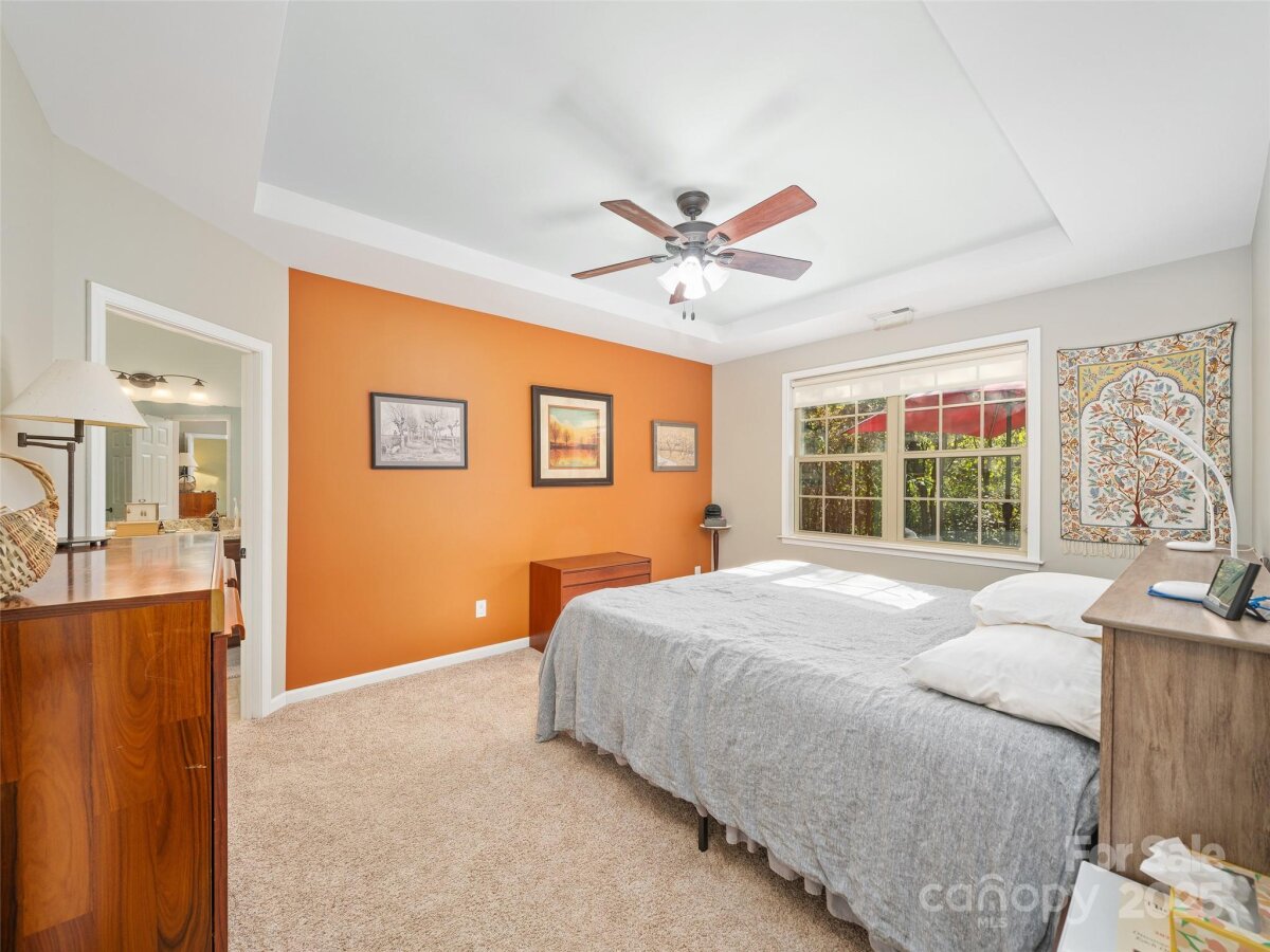 Weaverville 10 4318994j