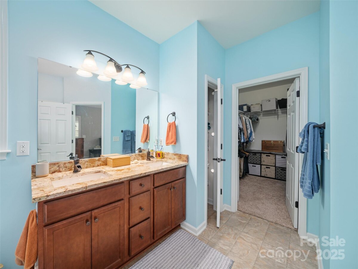 Weaverville 12 4318994l